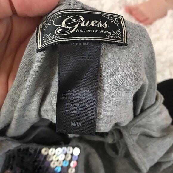 Guess V Neck short sleeve gray top with sequins down front size Medium EUC - Picture 3 of 8